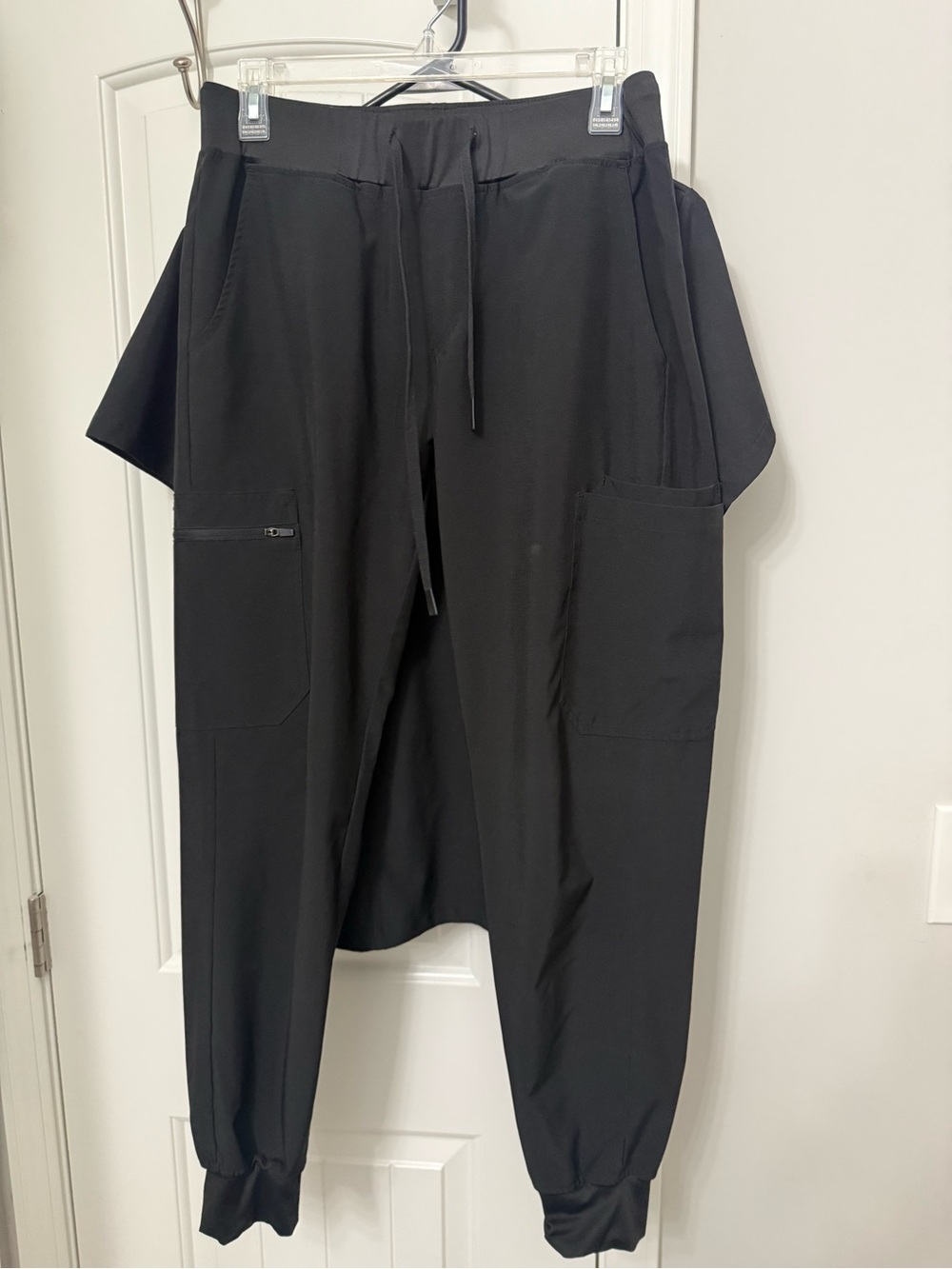 Black Medical Scrub Set - Top & Jogger Pants - Picture 4 of 5